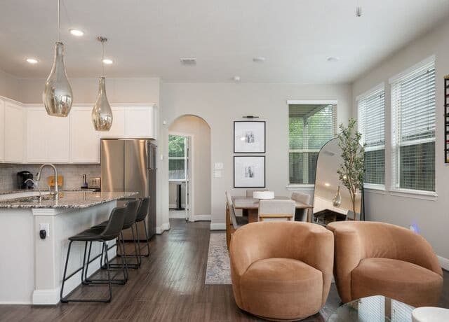 3-bedroom rental at 17339 Moscato in San Antonio, TX — photo 5