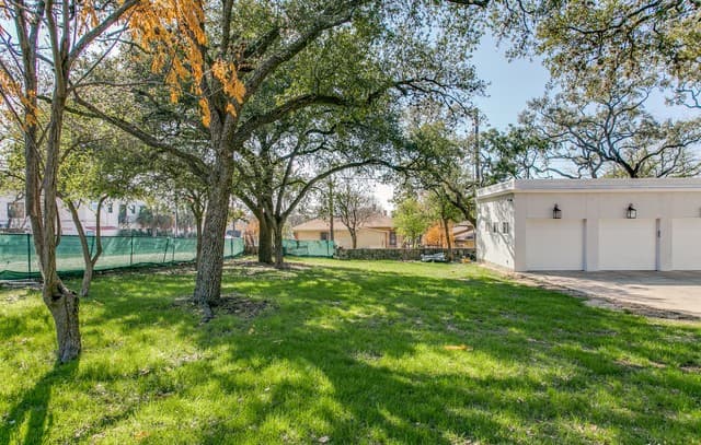 rental at LOT 13 E Mulberry Ave in San Antonio, TX — photo 4