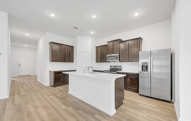 4-bedroom rental at 8768 Rucker Pond Trail in San Antonio, TX — photo 2