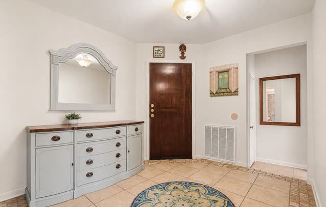 3-bedroom rental at 9103 Windgarden Cir in Windcrest, TX — photo 1
