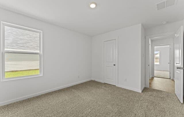 4-bedroom rental at 488 Sonoma St in Fredericksburg, TX — photo 4