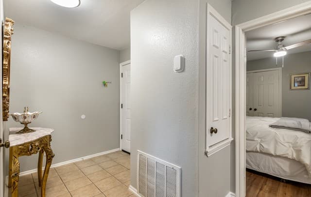 2-bedroom rental at 4212 Medical Dr Unit 1101 in San Antonio, TX — photo 5
