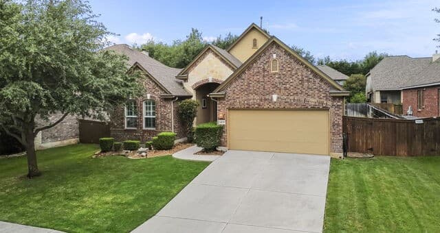 4-bedroom rental at 24939 Cloudy Crk in San Antonio, TX — photo 3