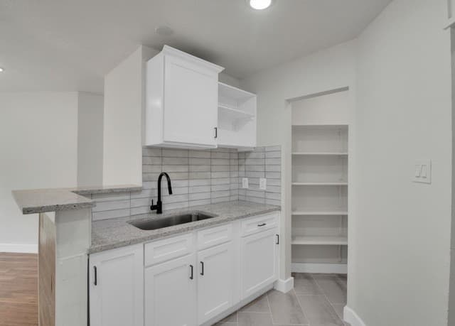 3-bedroom rental at 4014 Sunrise Creek Dr in San Antonio, TX — photo 5