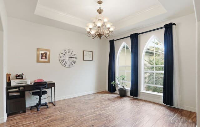 4-bedroom rental at 13314 Wind Rdg in Helotes, TX — photo 4