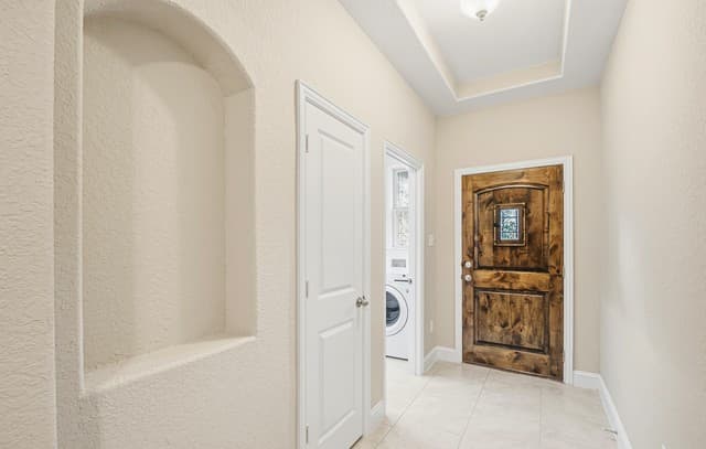 3-bedroom rental at 9734 Bricewood Oak in San Antonio, TX — photo 3