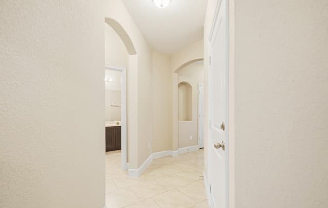3-bedroom rental at 9734 Bricewood Oak in San Antonio, TX — photo 5