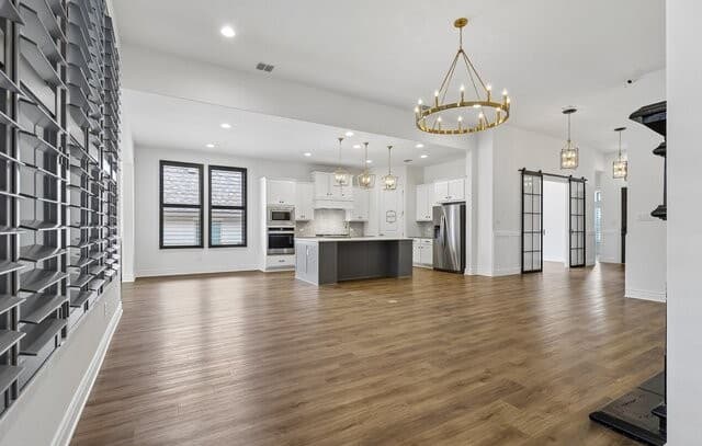 4-bedroom rental at 9007 Beacon Rdg in San Antonio, TX — photo 4