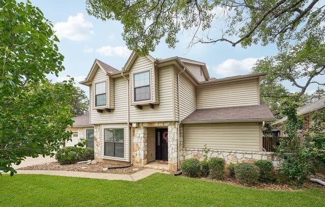 4-bedroom rental at 2119 Oak Rnch in San Antonio, TX — photo 3