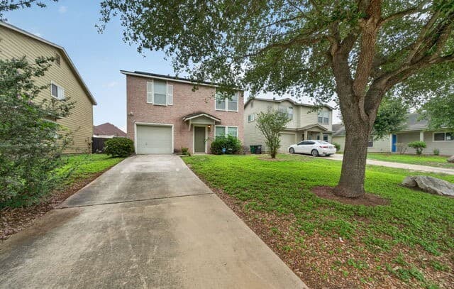 3-bedroom rental at 4415 Southton Way in San Antonio, TX — photo 3