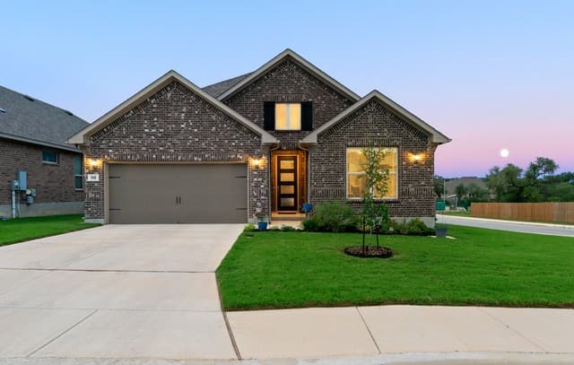 3-bedroom rental at 308 Sonata Cyn in Spring Branch, TX — photo 1