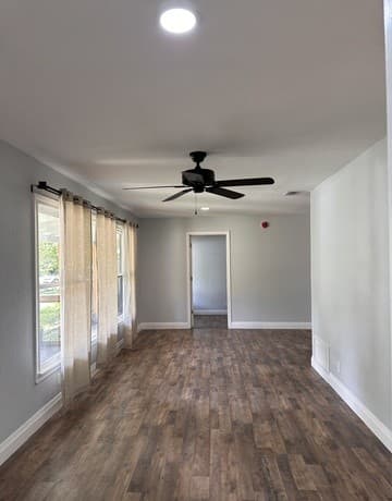 4-bedroom rental at 139 Savannah Dr in San Antonio, TX — photo 3