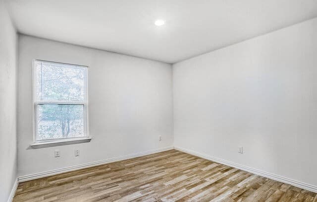 3-bedroom rental at 1408 Allende in San Antonio, TX — photo 5