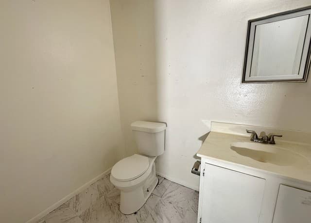 4-bedroom rental at 7547 Longing Trl in San Antonio, TX — photo 5