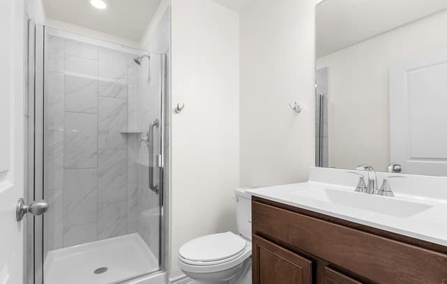 4-bedroom rental at 950 Bull Boat Ln in San Antonio, TX — photo 2