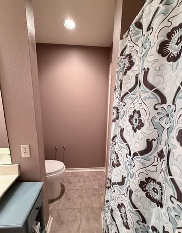 5-bedroom rental at 9603 Echo Gap in San Antonio, TX — photo 5