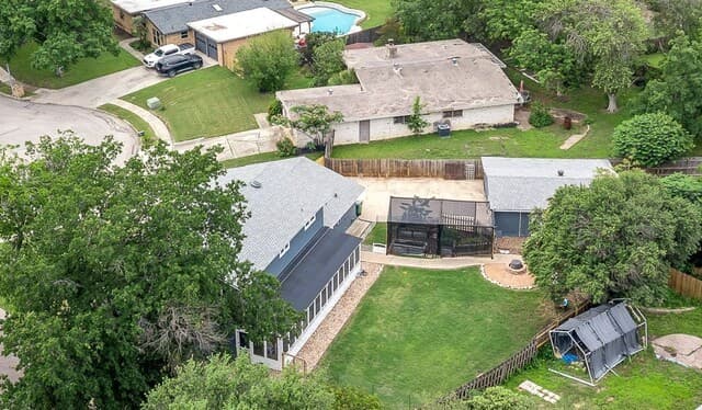 4-bedroom rental at 4903 La Posada St in San Antonio, TX — photo 5