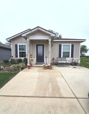 2-bedroom rental at 11439 Blue Heron in San Antonio, TX — photo 1