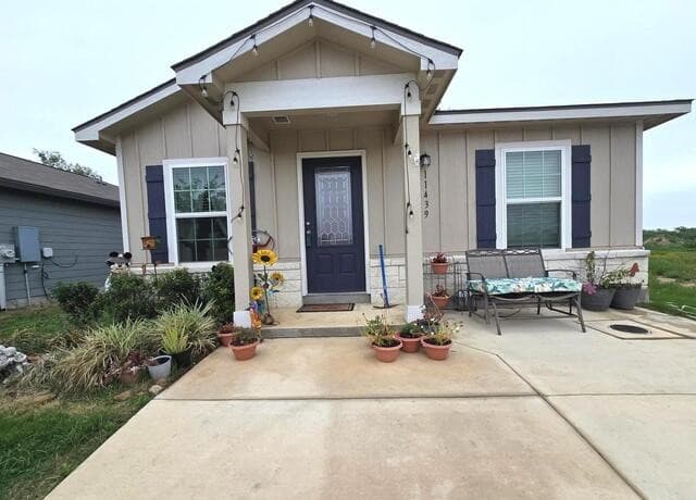 2-bedroom rental at 11439 Blue Heron in San Antonio, TX — photo 3