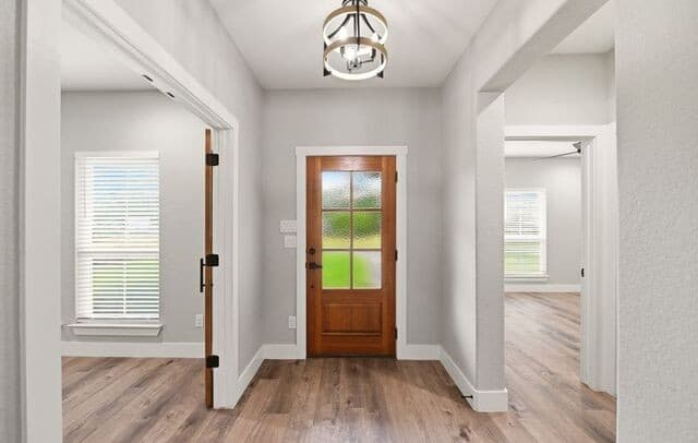 4-bedroom rental at 15815 Uvalde in LaCoste, TX — photo 3