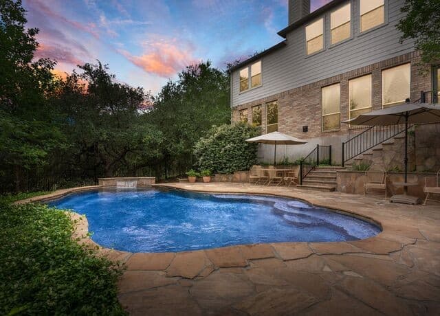 5-bedroom rental at 8903 Woodland Pass in Boerne, TX — photo 3