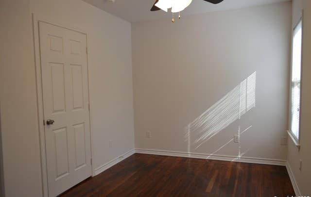5-bedroom rental at 1812 Mardell St in San Antonio, TX — photo 5