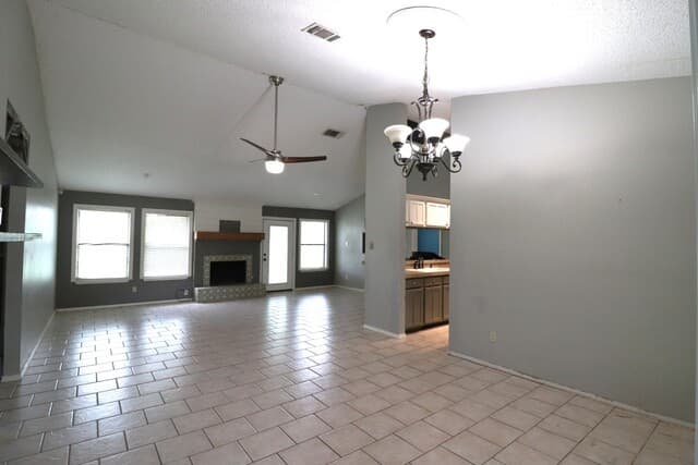 3-bedroom rental at 13854 Cane in San Antonio, TX — photo 1
