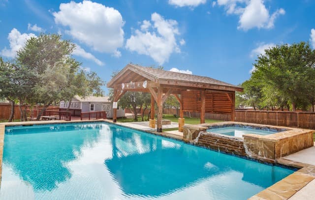 4-bedroom rental at 198 Jasper Pt in Castroville, TX — photo 1