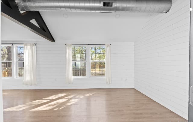 3-bedroom rental at 362 Avenue J in Poteet, TX — photo 4