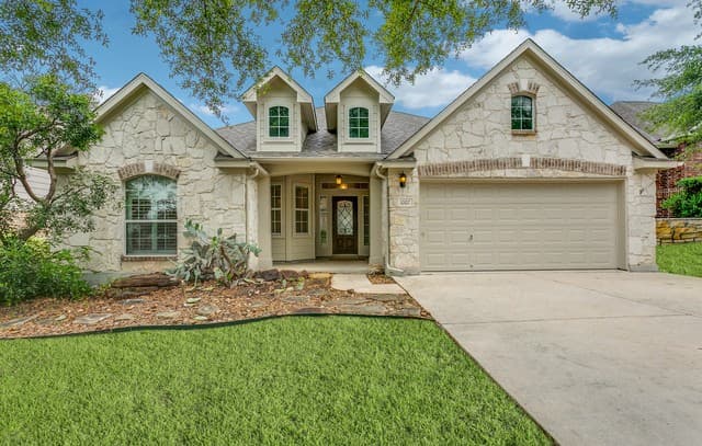 3-bedroom rental at 1007 Toad Pond in San Antonio, TX — photo 1