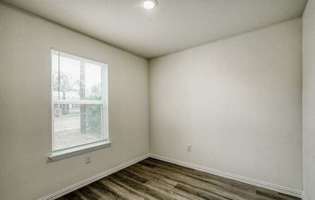 3-bedroom rental at 507 K Street in San Antonio, TX — photo 5