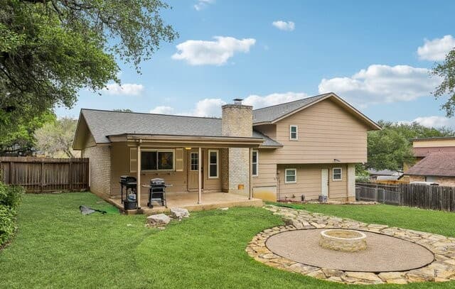 3-bedroom rental at 17022 Turkey Point St in San Antonio, TX — photo 4
