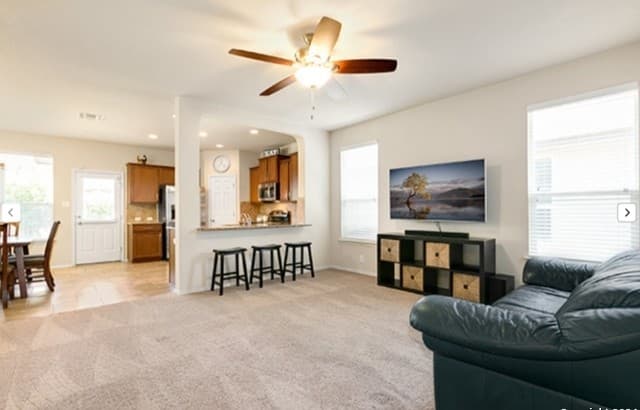 3-bedroom rental at 9022 Bowen Br in San Antonio, TX — photo 3