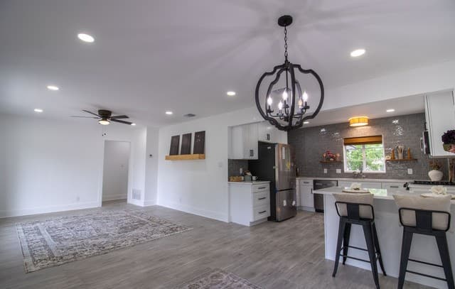 3-bedroom rental at 114 Coyle Pl in San Antonio, TX — photo 4