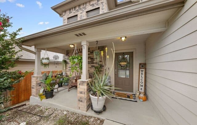 3-bedroom rental at 8015 Pandora Star in San Antonio, TX — photo 5