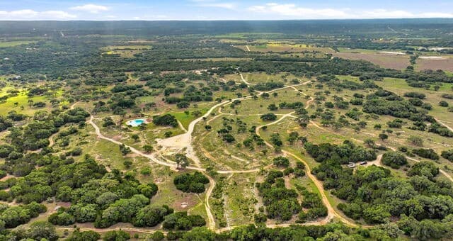 rental at TBD 20 Lindeman LN in Blanco, TX — photo 4