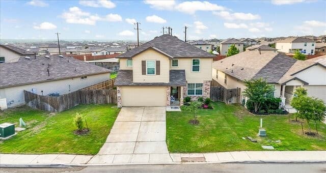 5-bedroom rental at 13331 Whisper Rnch in San Antonio, TX — photo 4