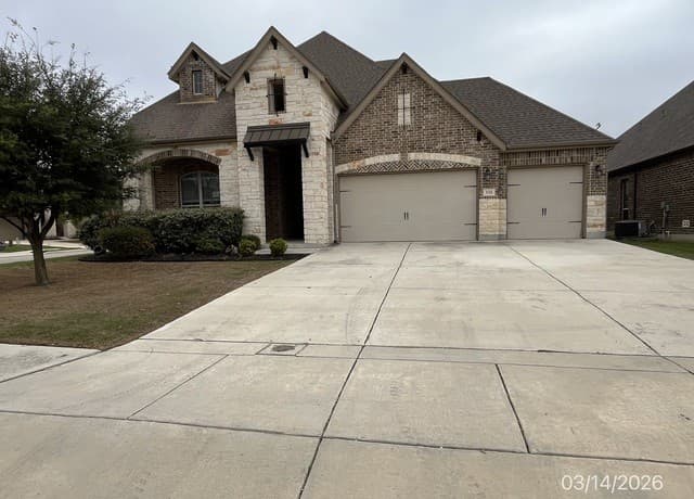 4-bedroom rental at 520 Albarella in Cibolo, TX — photo 1