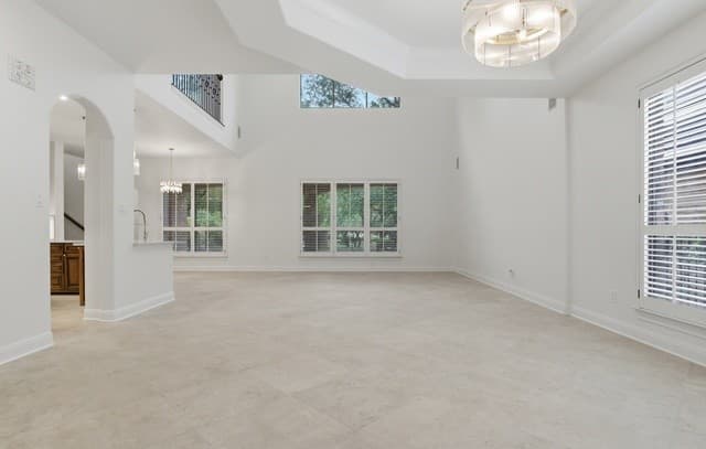 4-bedroom rental at 82 Westcourt ln in San Antonio, TX — photo 4