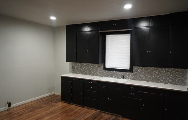 2-bedroom rental at 4711 Erin Blvd in San Antonio, TX — photo 4