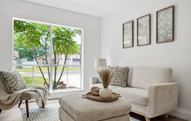 4-bedroom rental at 6215 Callen Glen St in San Antonio, TX — photo 1