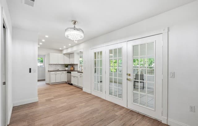 4-bedroom rental at 6215 Callen Glen St in San Antonio, TX — photo 3