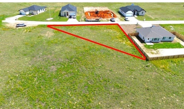 rental at 237 Colonial in La Vernia, TX — photo 2