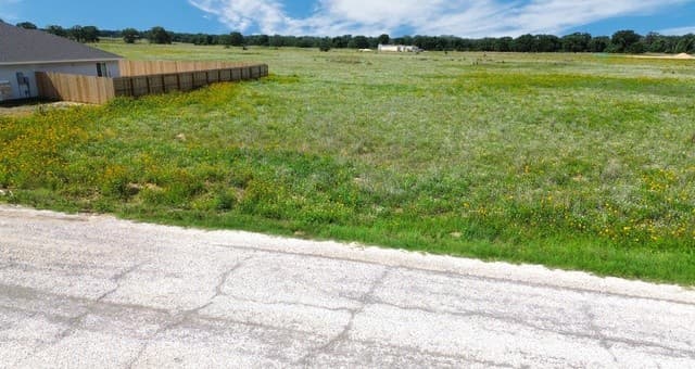 rental at 237 Colonial in La Vernia, TX — photo 3
