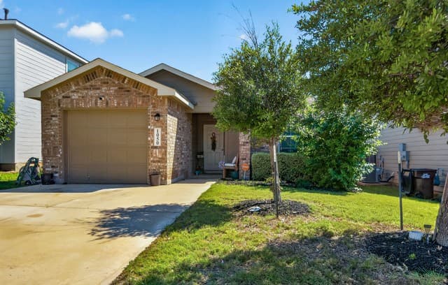 3-bedroom rental at 1050 Cozumel Emerald in San Antonio, TX — photo 1