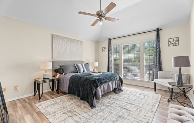 3-bedroom rental at 9219 Broxton Dr in San Antonio, TX — photo 5