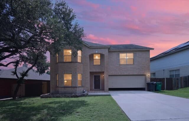 4-bedroom rental at 22023 Legend Point in San Antonio, TX — photo 1