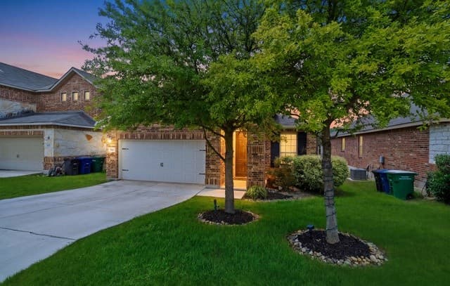 3-bedroom rental at 7503 Cove Way in San Antonio, TX — photo 1
