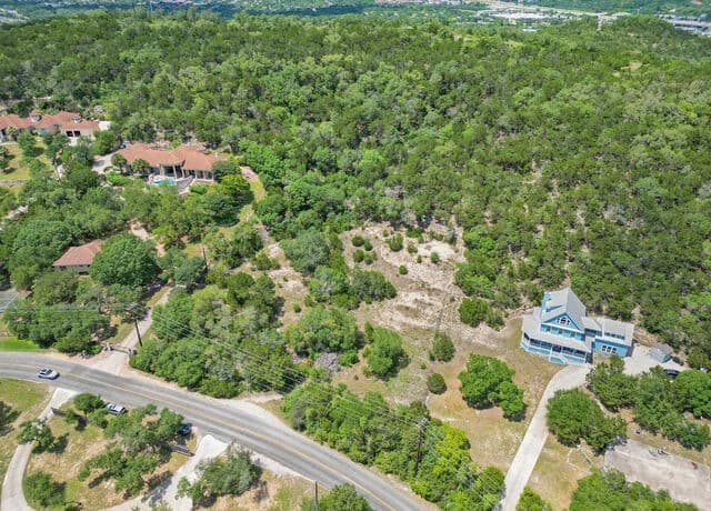 rental at TBD Cielo Vista in San Antonio, TX — photo 2