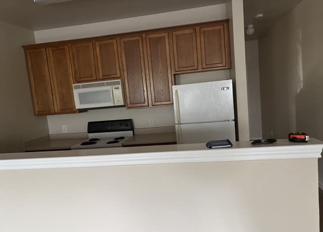 rental at 10614 Mathom in Universal City, TX — photo 4
